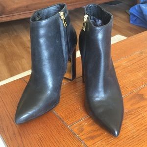 Ted baker pointed toe block heel bootie